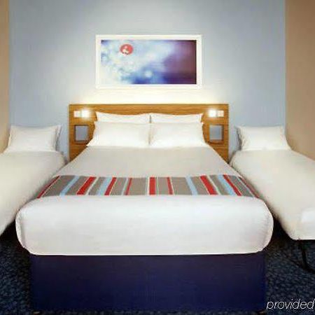 Travelodge Edinburgh Central Waterloo Place Εξωτερικό φωτογραφία