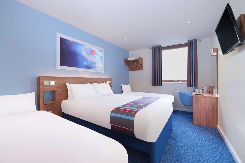 Travelodge Edinburgh Central Waterloo Place Δωμάτιο φωτογραφία