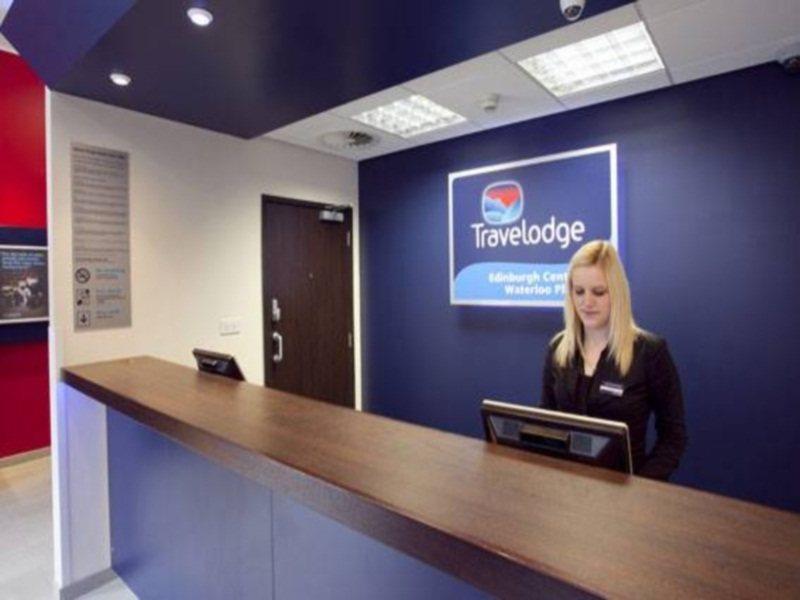 Travelodge Edinburgh Central Waterloo Place Εξωτερικό φωτογραφία