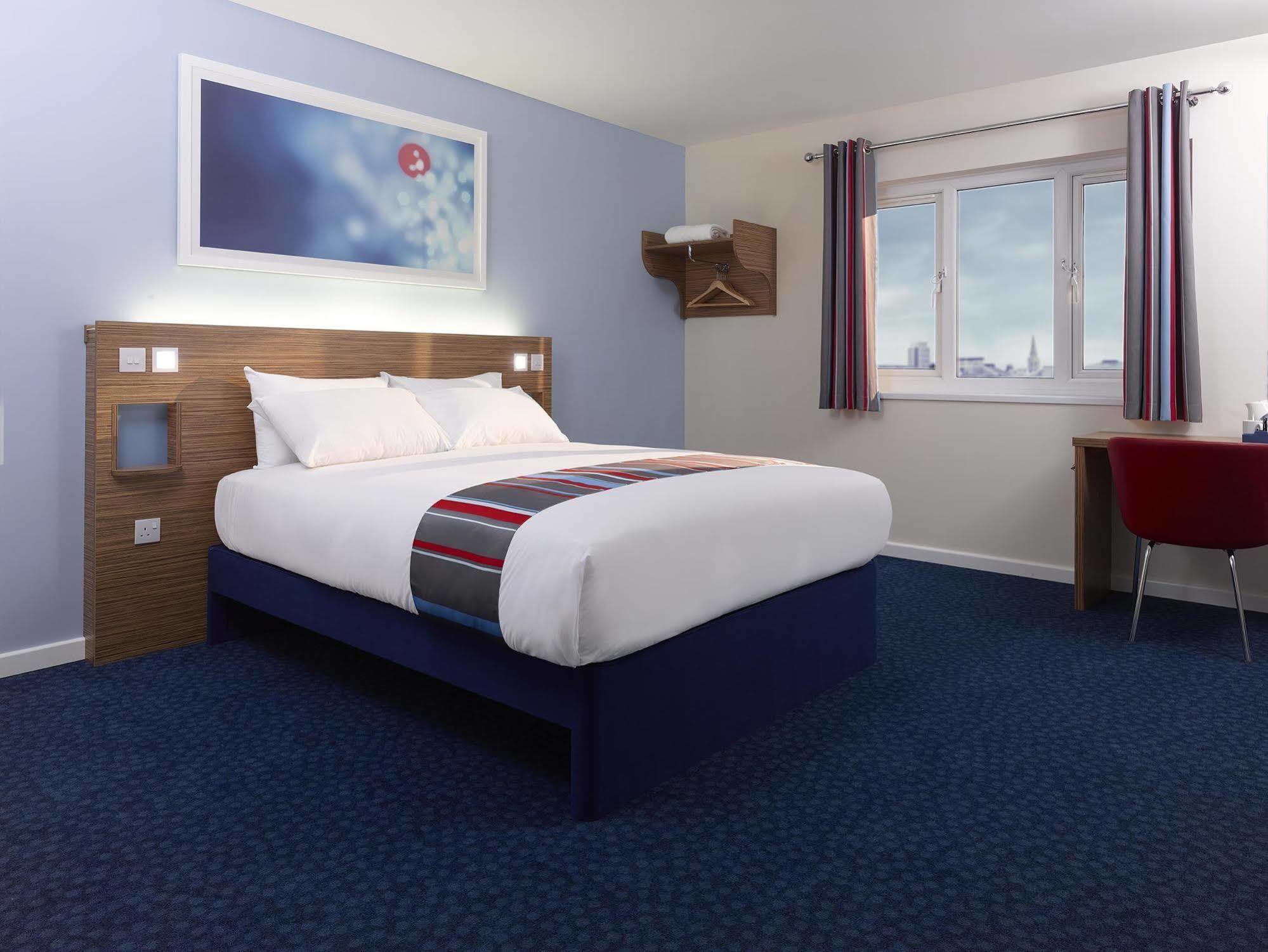 Travelodge Edinburgh Central Waterloo Place Εξωτερικό φωτογραφία